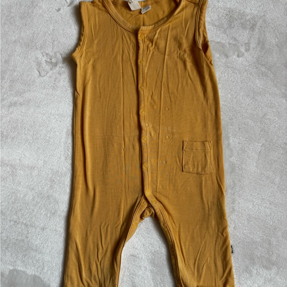 Kyte sleeveless onesie - Honey